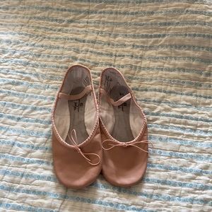 Pink leather and suede ballet slippers